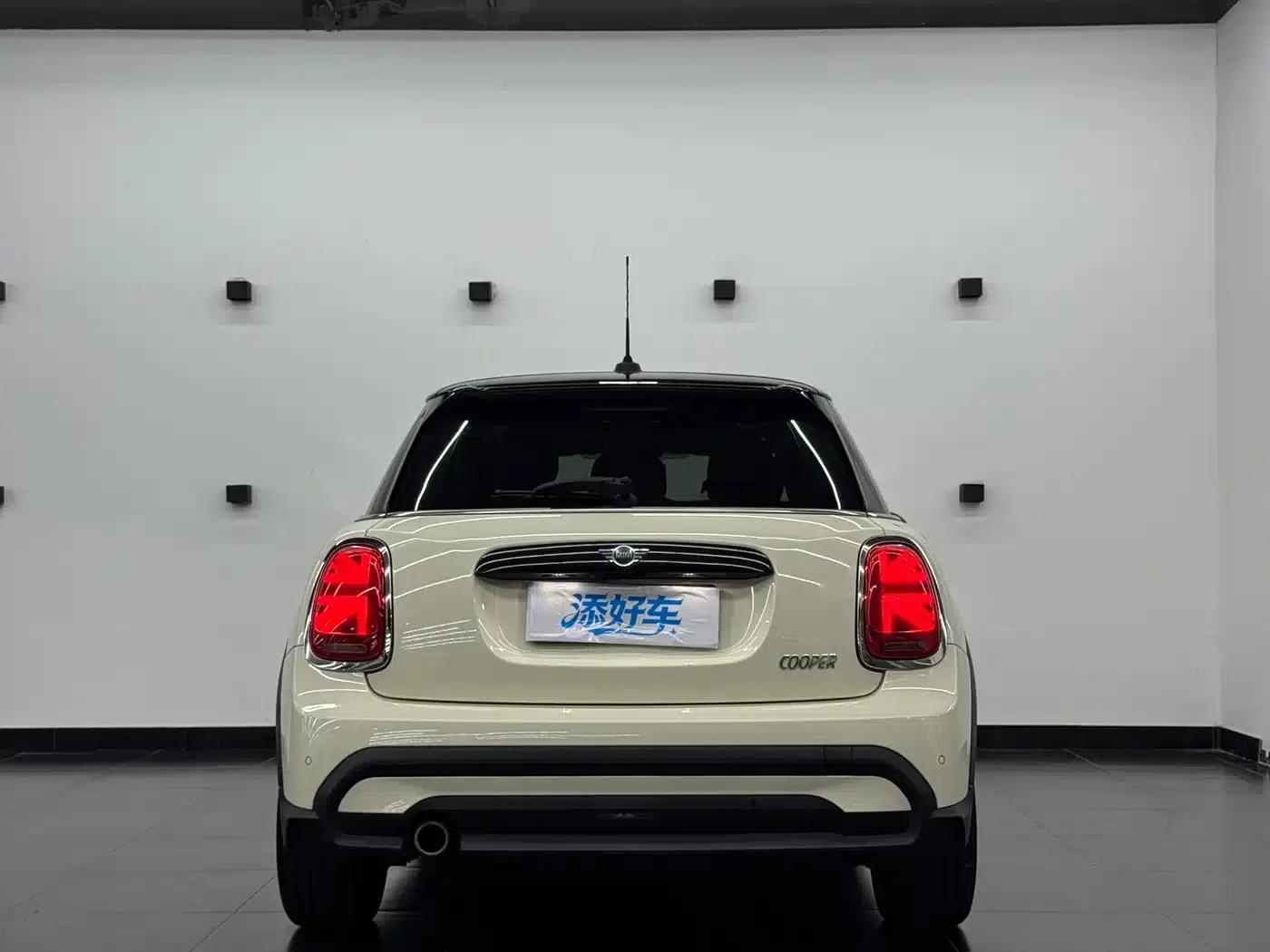 MINI 2022 1.5T COOPER Artist 5-Door Edition — миниатюра 14