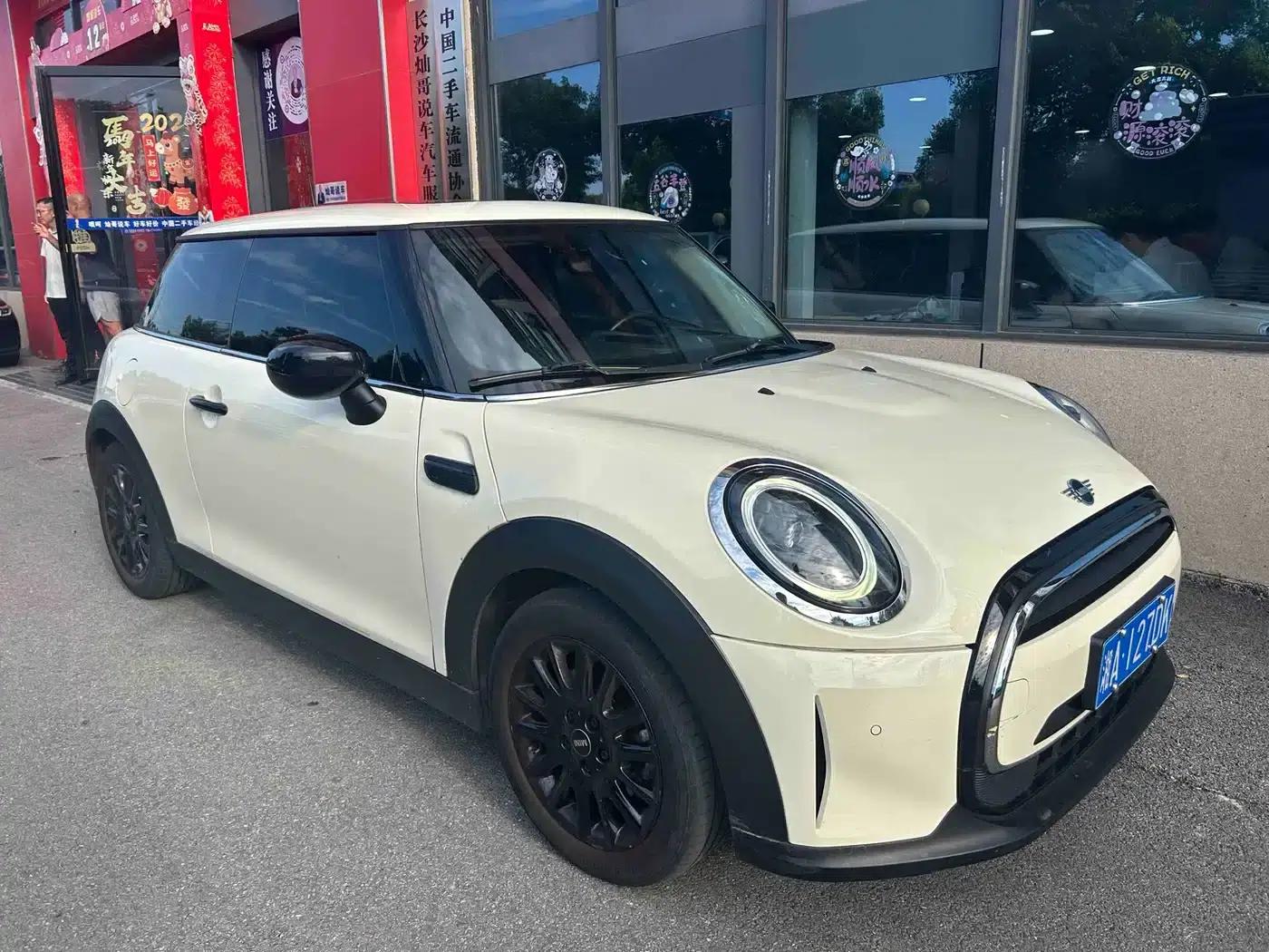 MINI 2022 1.5T ONE — миниатюра 2
