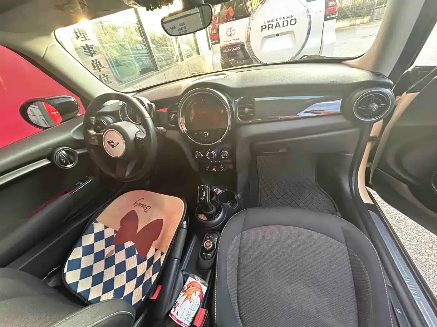 MINI 2022 1.5T ONE — миниатюра 4