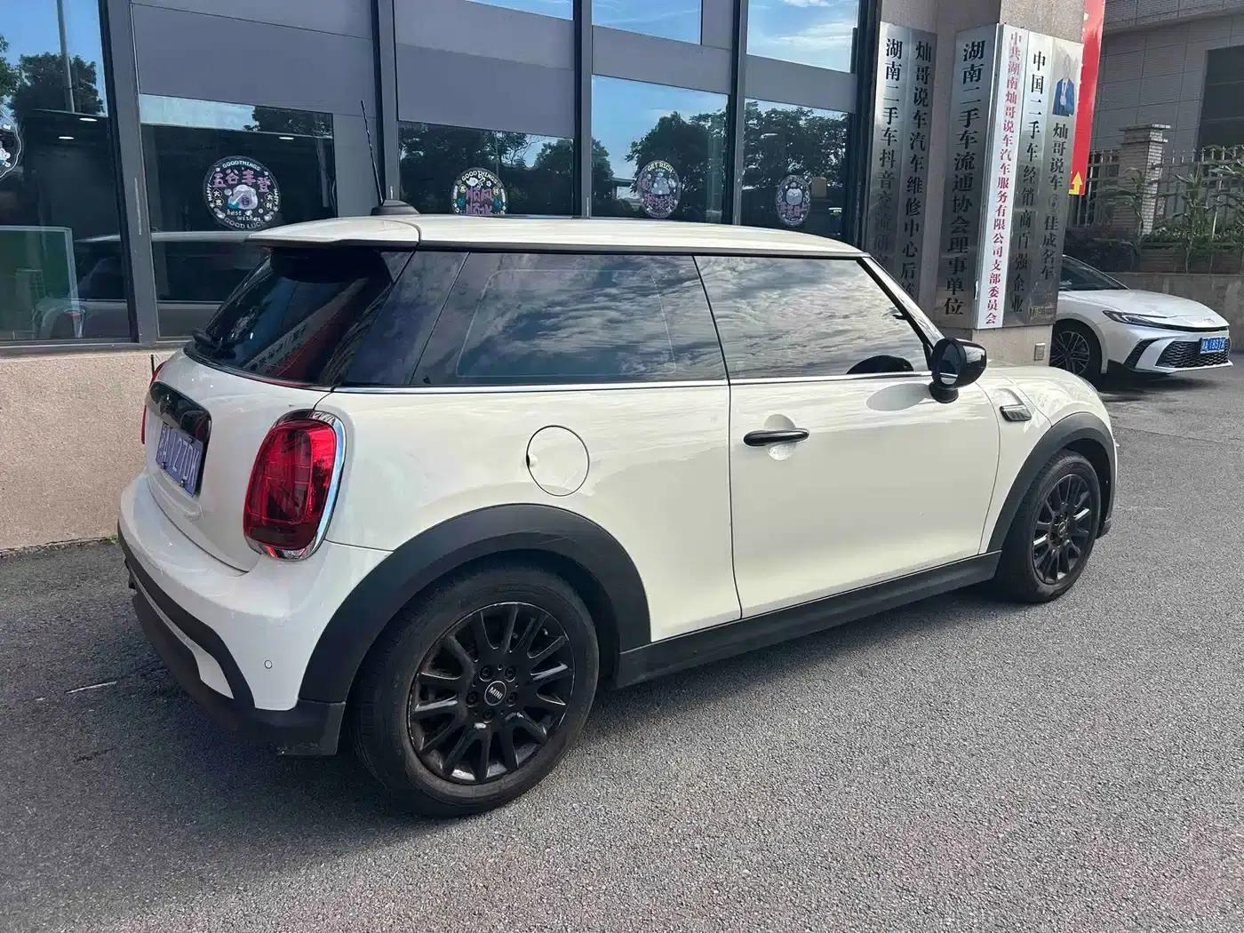 MINI 2022 1.5T ONE — миниатюра 5