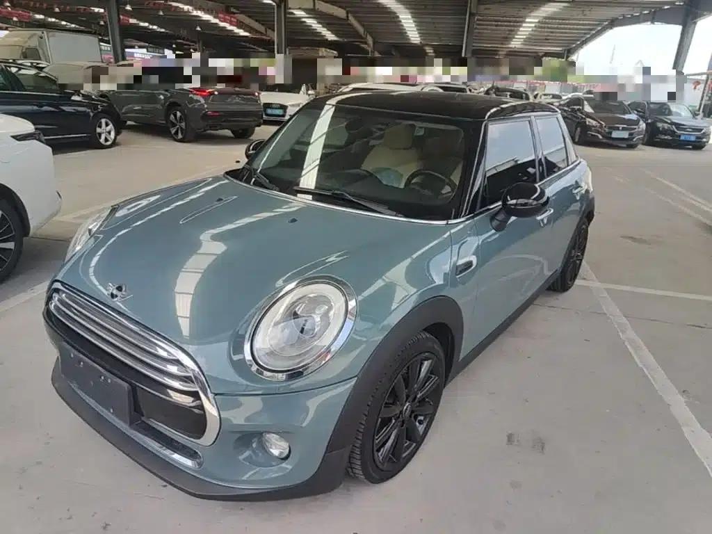 2016 MINI 1.5T COOPER Avant-garde 5-Door Edition — миниатюра 1