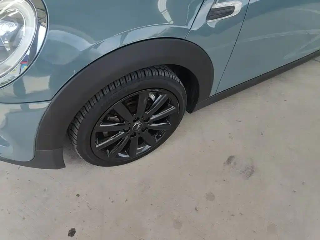 2016 MINI 1.5T COOPER Avant-garde 5-Door Edition — миниатюра 23