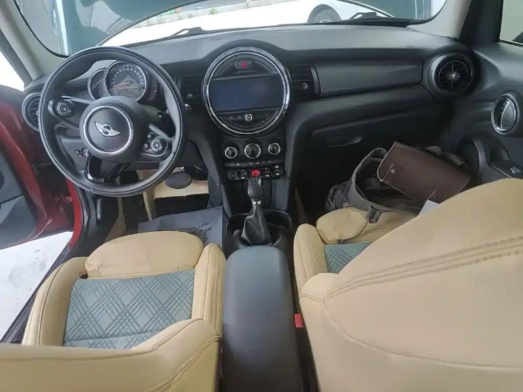 2016 MINI 1.5T COOPER Avant-garde 5-Door Edition — миниатюра 10