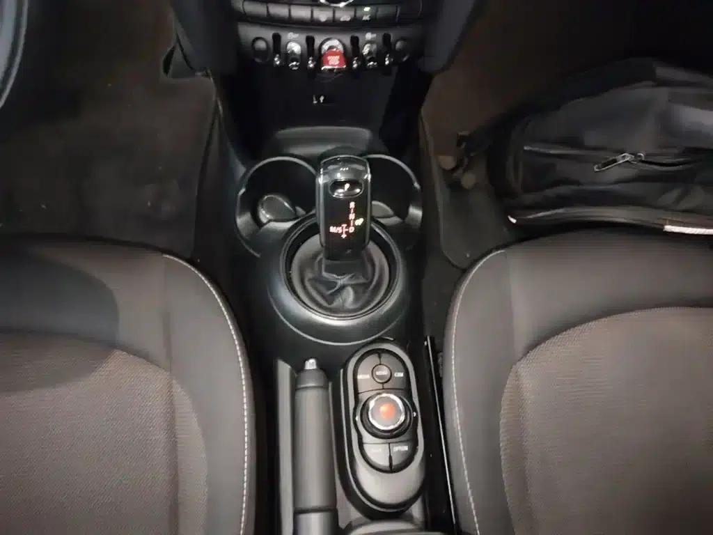2018 MINI 1.5T ONE PLUS 5-Door — миниатюра 14