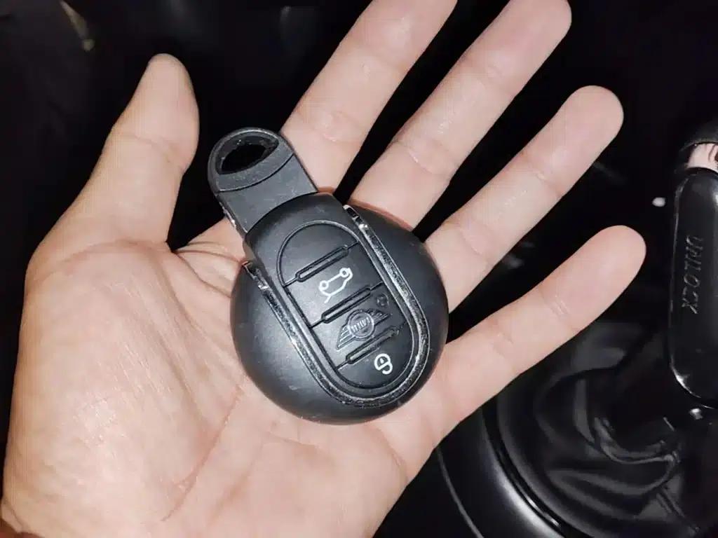 2018 MINI 1.5T ONE PLUS 5-Door — миниатюра 9