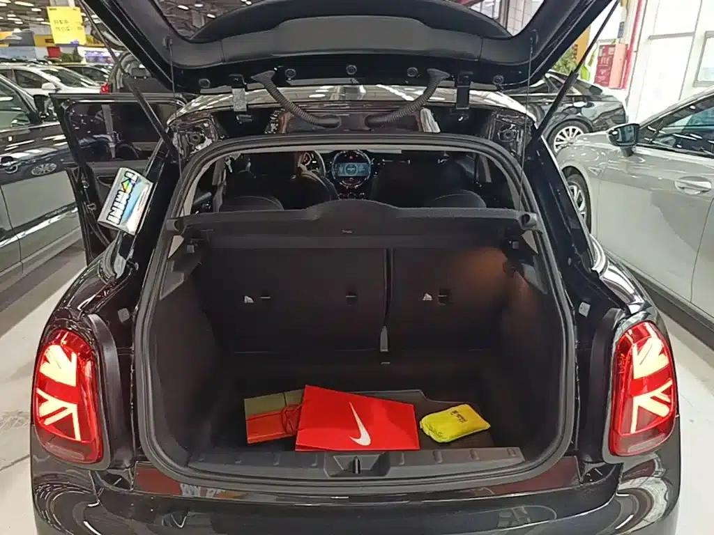 MINI 2023 Facelift 1.5T COOPER Artist 5-Door Edition — миниатюра 19