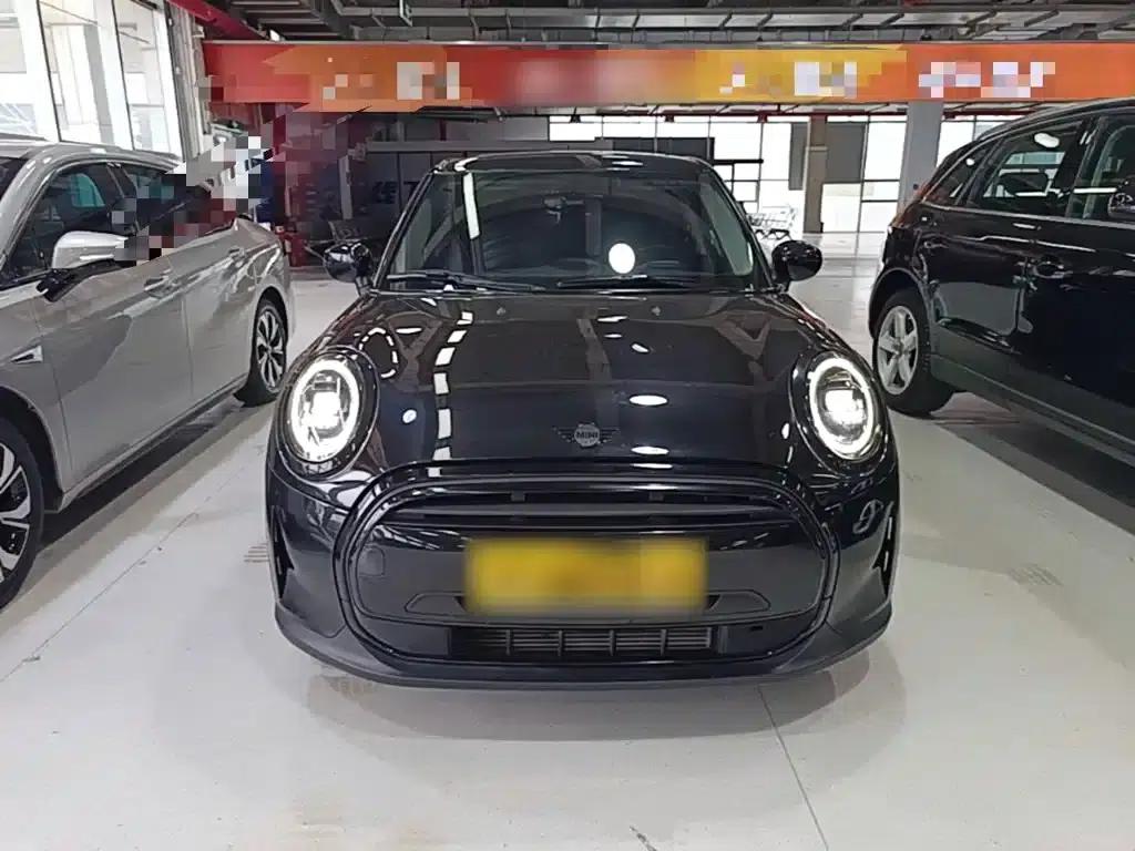 MINI 2023 Facelift 1.5T COOPER Artist 5-Door Edition — миниатюра 3