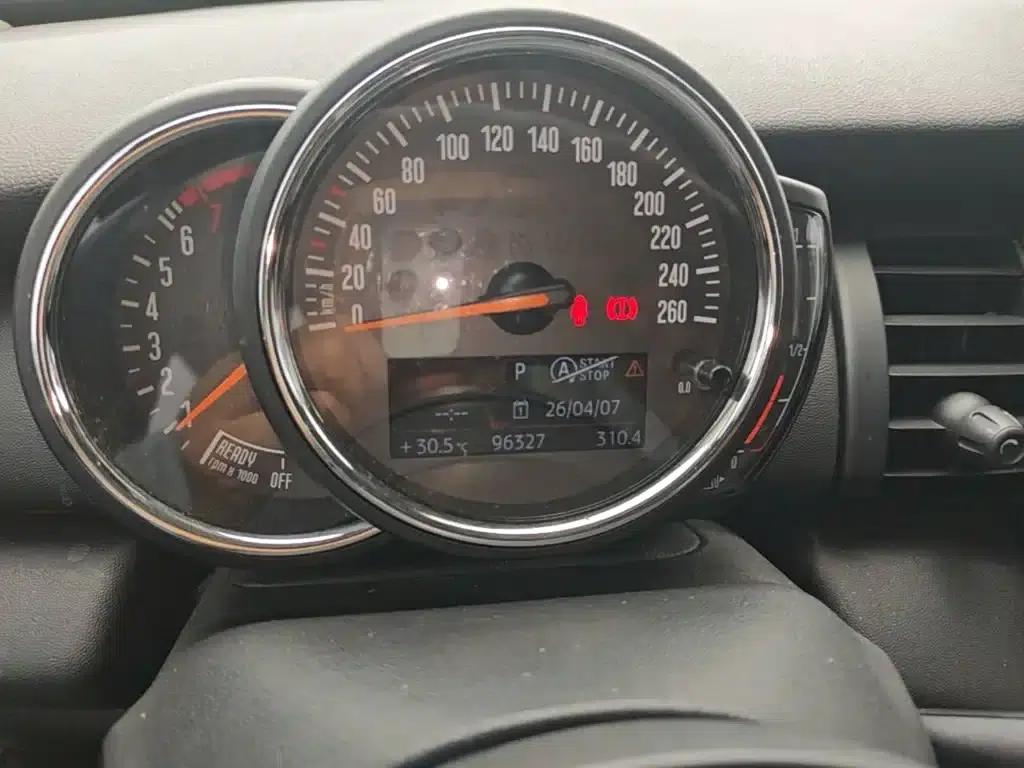 2016 MINI 1.2T ONE 5-Door — миниатюра 12