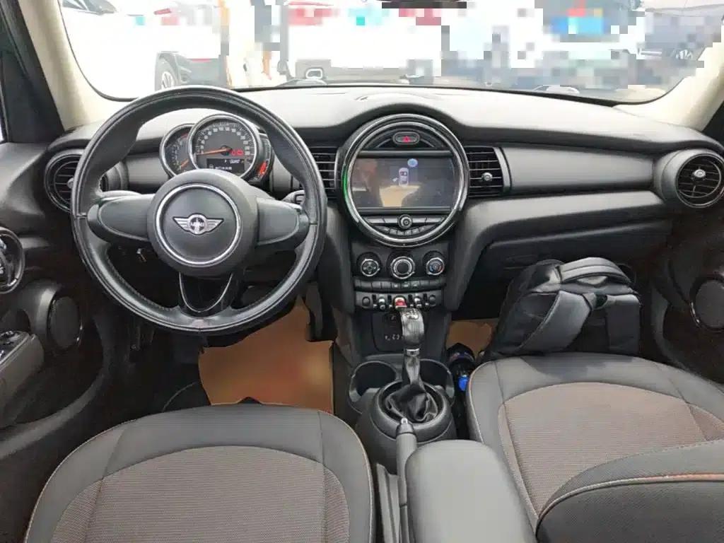 2016 MINI 1.2T ONE 5-Door — миниатюра 10