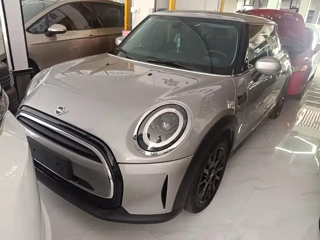 2023 MINI 1.5T ONE — миниатюра 1