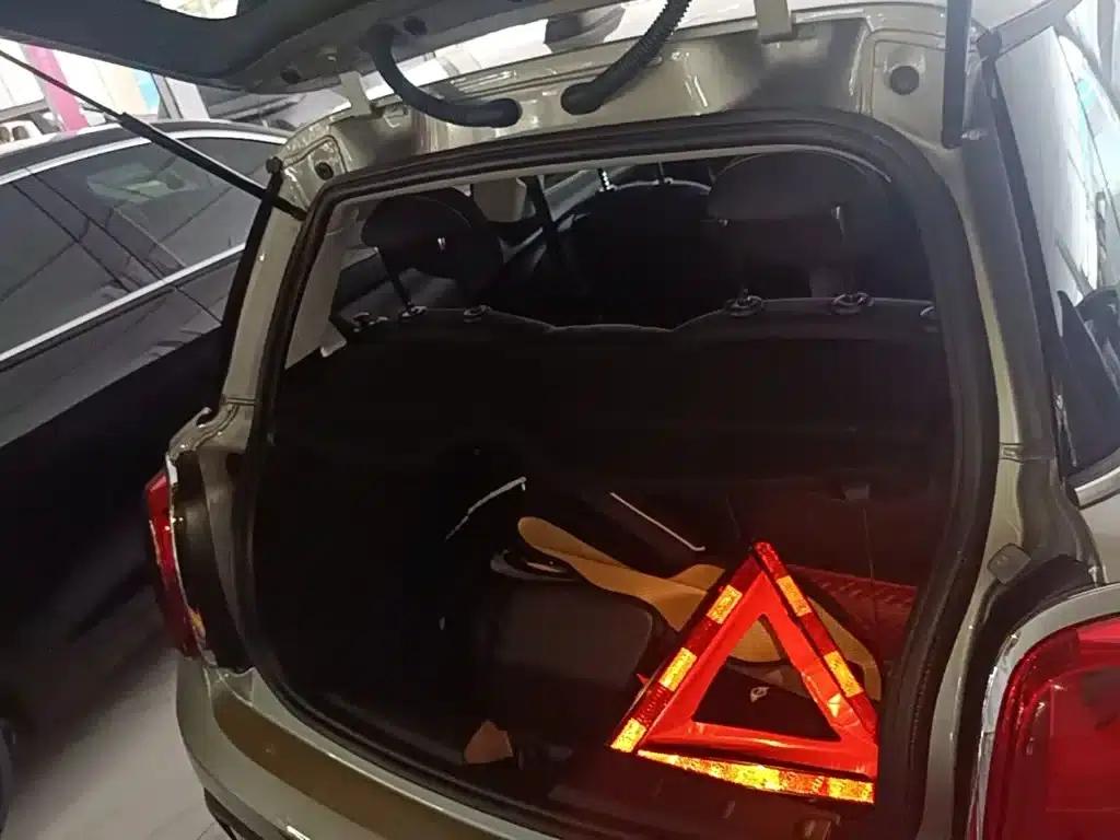 2023 MINI 1.5T ONE — миниатюра 19