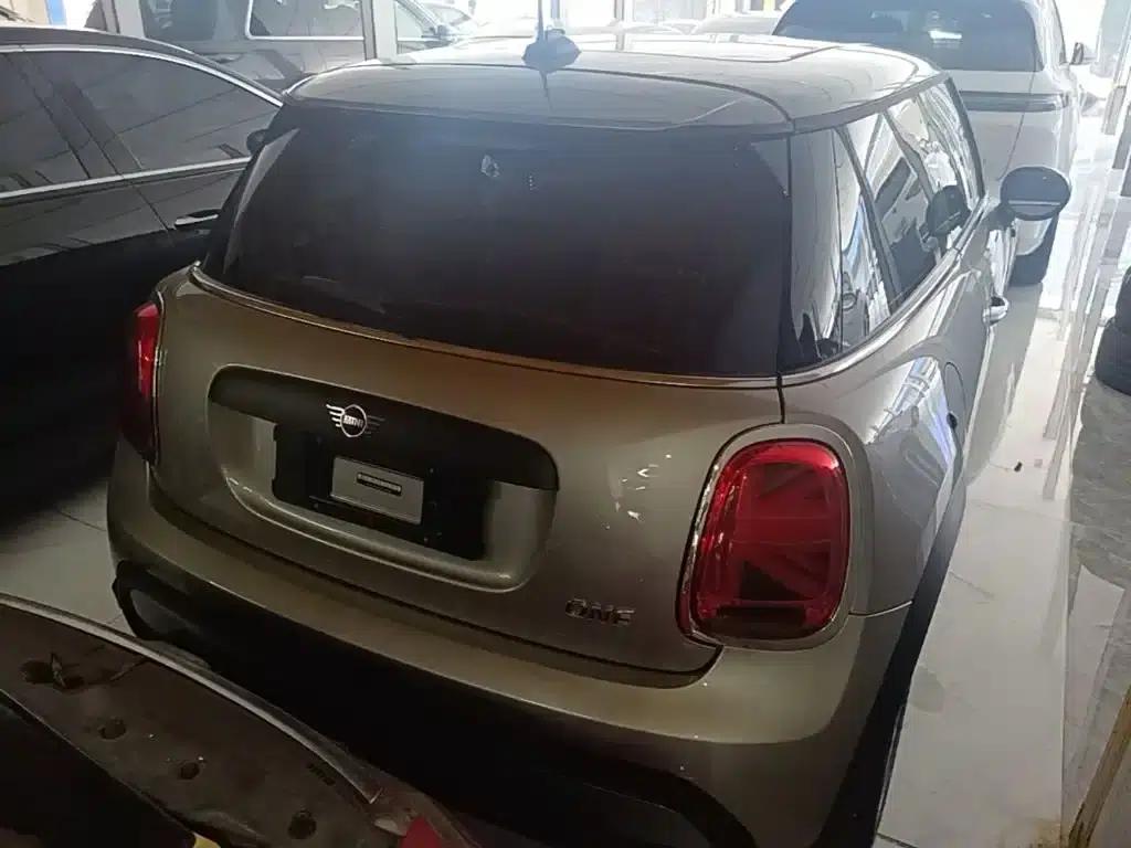 2023 MINI 1.5T ONE — миниатюра 7