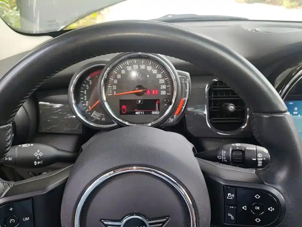 MINI 2022 Facelift 1.5T ONE — миниатюра 12