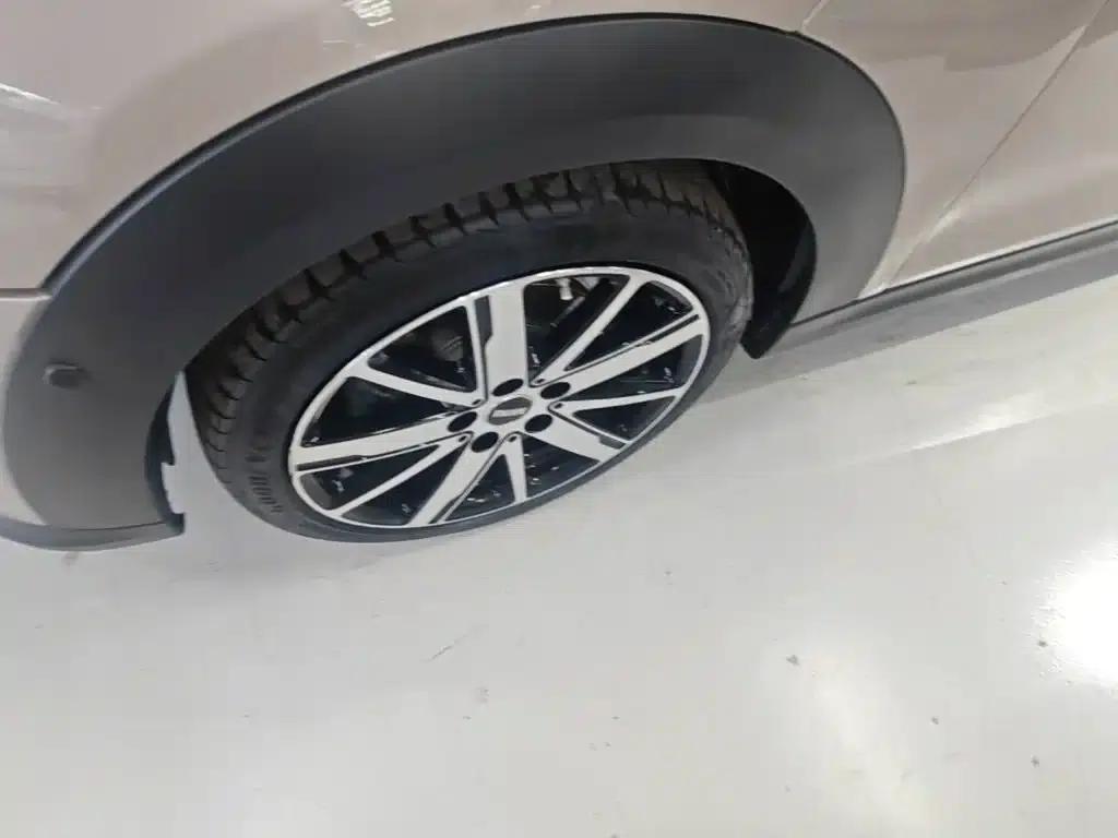 MINI 2023 Facelift 1.5T COOPER Artist — миниатюра 23