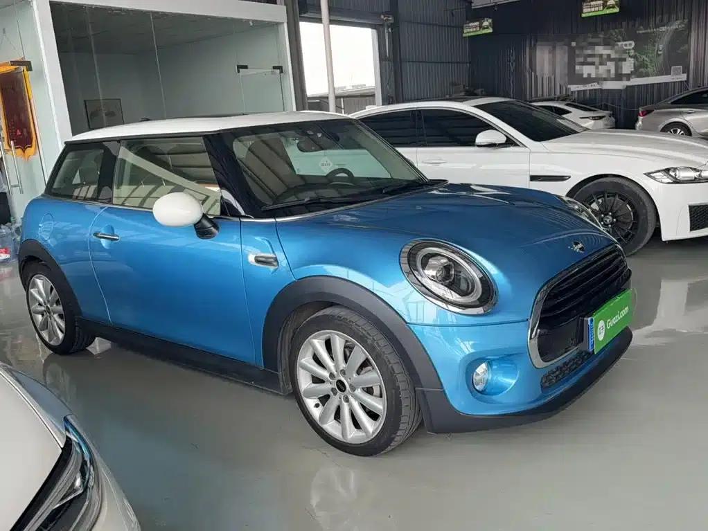 MINI 2018 1.5T COOPER Artist — миниатюра 4