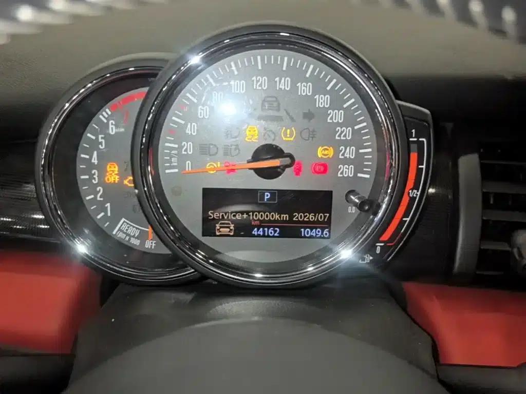 MINI 2018 1.5T COOPER Artist — миниатюра 12