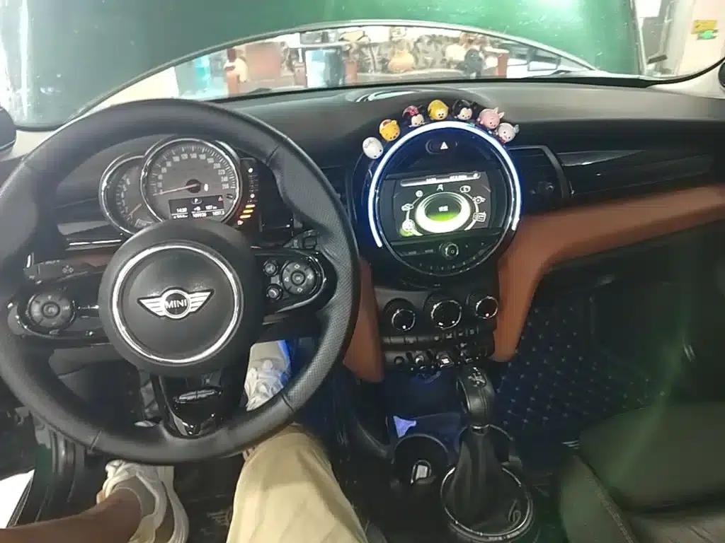 2016 MINI 1.5T COOPER SEVEN — миниатюра 10