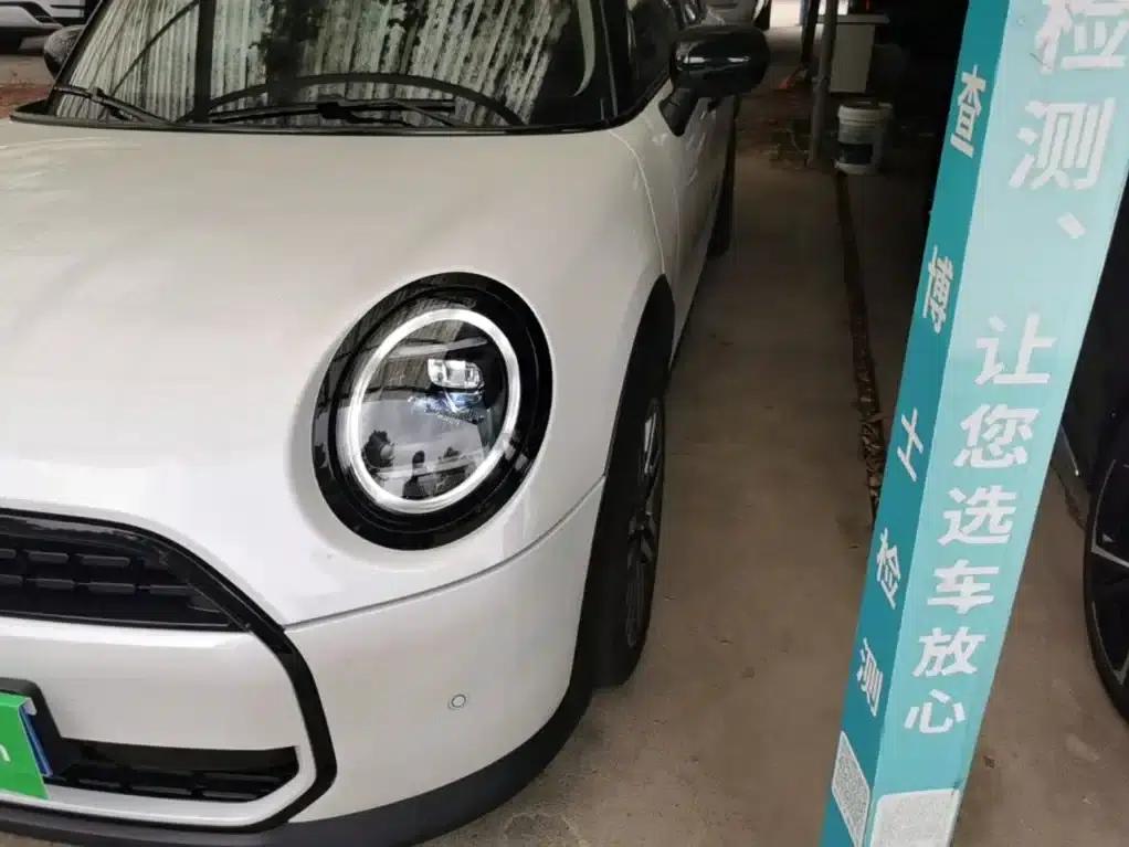 2025 MINI 1.5T COOPER Classic 5-Door — миниатюра 24