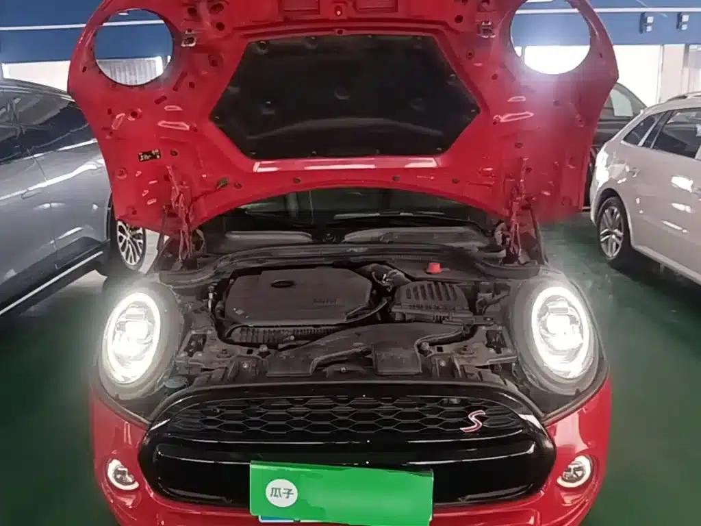 MINI 2019 2.0T COOPER S Classic — миниатюра 20