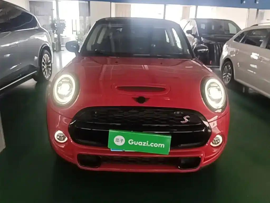 MINI 2019 2.0T COOPER S Classic — миниатюра 3