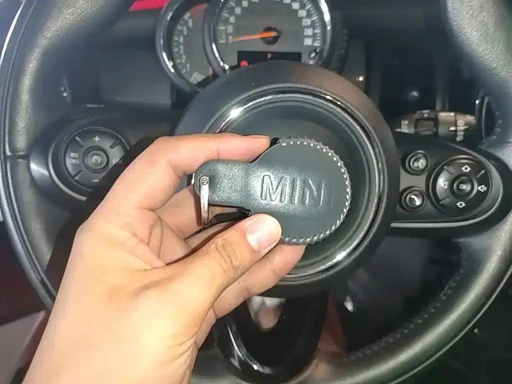 2016 MINI 1.5T COOPER — миниатюра 9