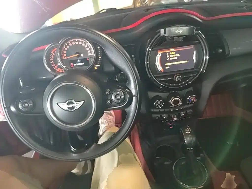 2016 MINI 1.5T COOPER — миниатюра 10