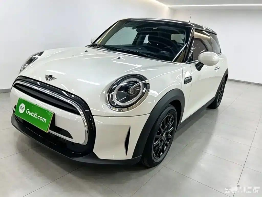 2023 MINI 1.5T ONE — миниатюра 1