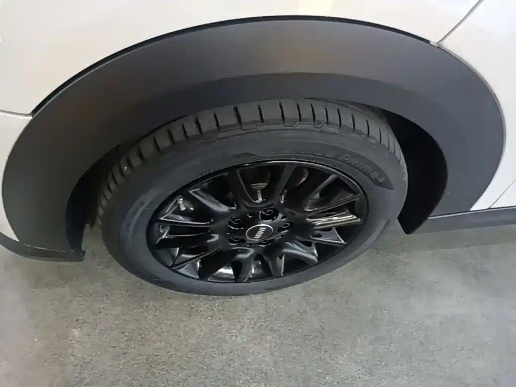 2023 MINI 1.5T ONE — миниатюра 23