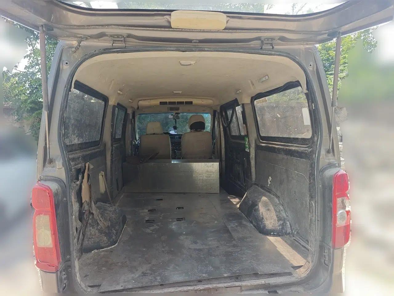 CHANGAN KAICHENG Ruixing M80 2014 1.5L Comfort Model 4G15S — миниатюра 19