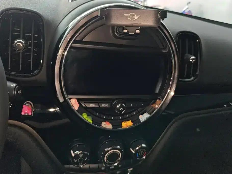 2018 MINI COUNTRYMAN 1.5T COOPER ALL4 Classic — миниатюра 13