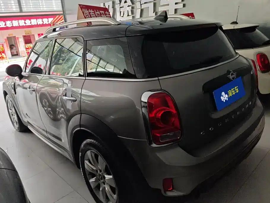 2018 MINI COUNTRYMAN 1.5T COOPER ALL4 Classic — миниатюра 3