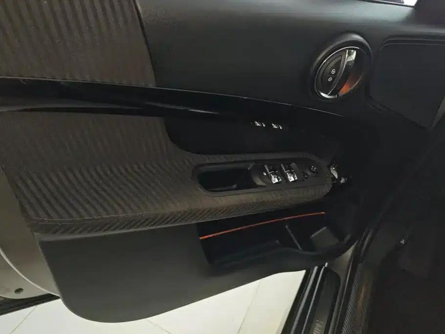 2018 MINI COUNTRYMAN 1.5T COOPER ALL4 Classic — миниатюра 7