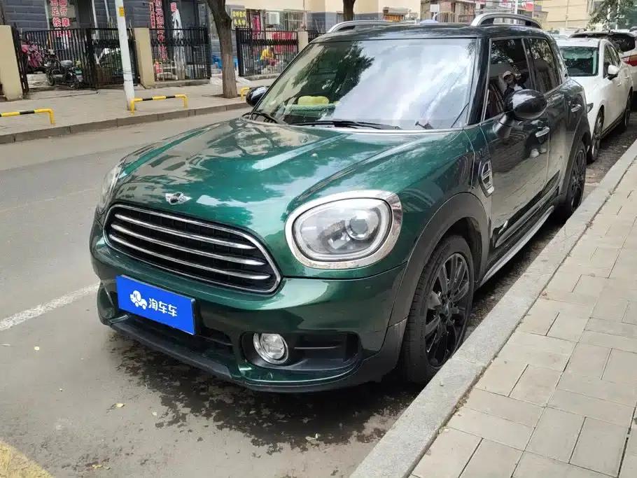 2017 MINI COUNTRYMAN 1.5T COOPER ALL4 Traveler — миниатюра 1