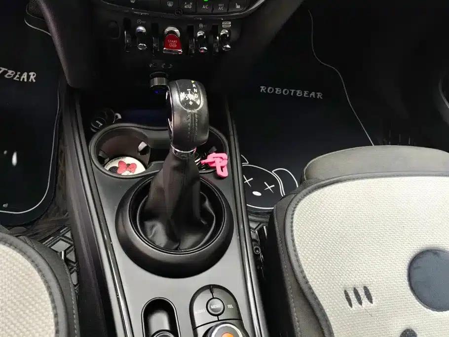 2017 MINI COUNTRYMAN 1.5T COOPER ALL4 Traveler — миниатюра 16