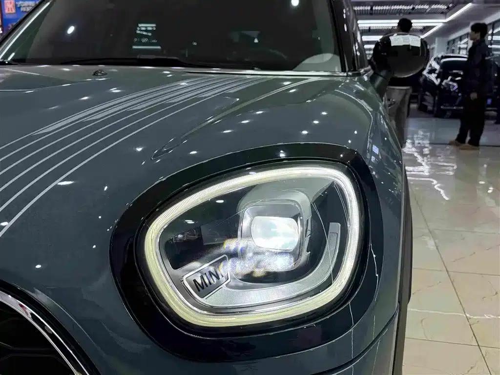 2021 MINI COUNTRYMAN 2.0T COOPER S ALL4 — миниатюра 8