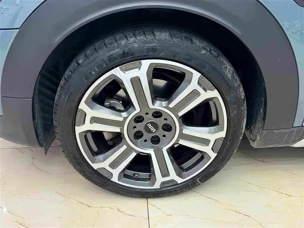 2021 MINI COUNTRYMAN 2.0T COOPER S ALL4 — миниатюра 9