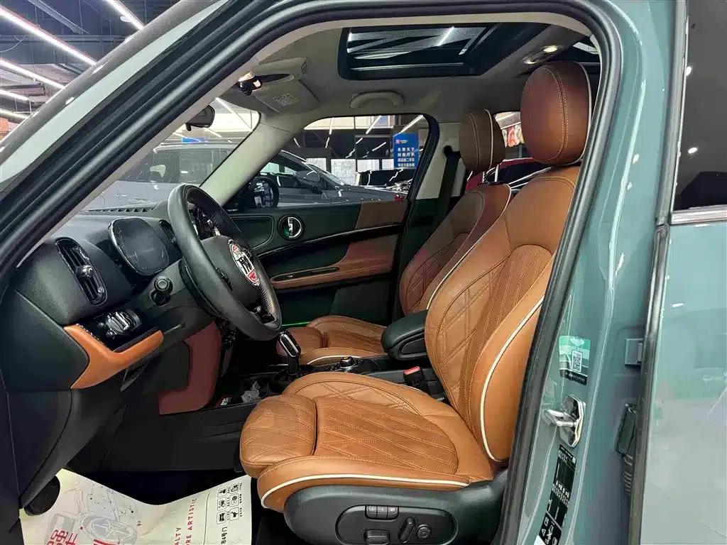 2021 MINI COUNTRYMAN 2.0T COOPER S ALL4 — миниатюра 10