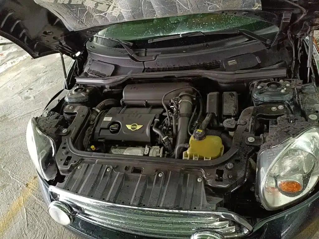 MINI COUNTRYMAN 2013 1.6T COOPER ALL4 Fun — миниатюра 16