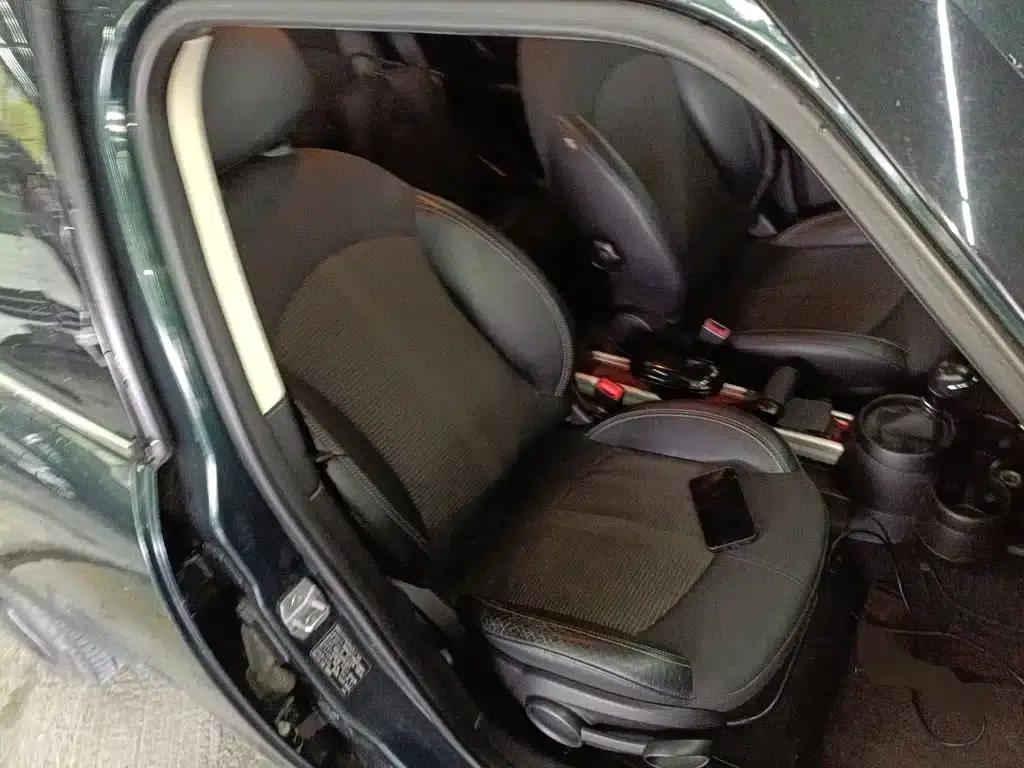 MINI COUNTRYMAN 2013 1.6T COOPER ALL4 Fun — миниатюра 20