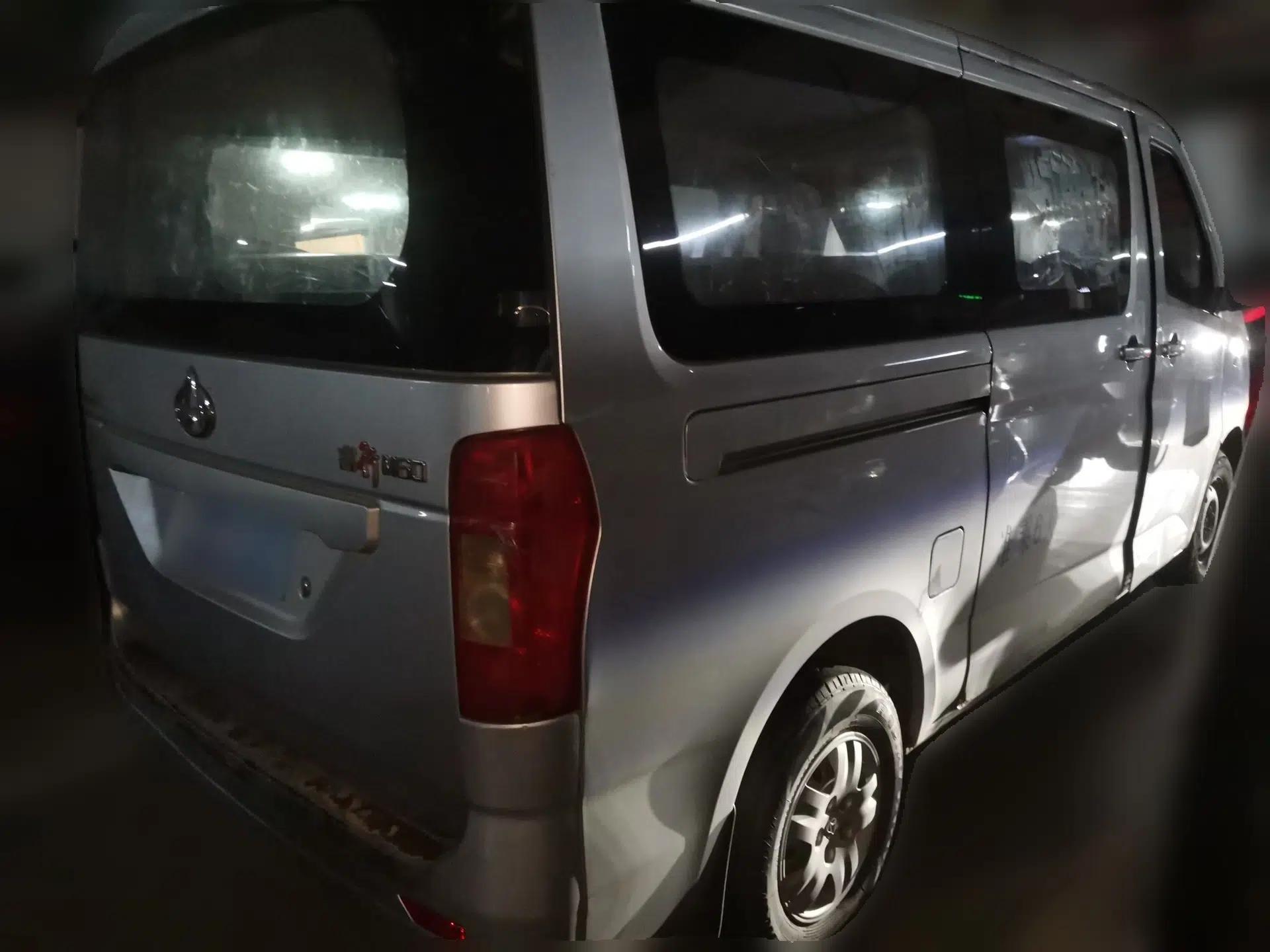 CHANGAN KAICHENG Ruixing M60 2020 1.5L Standard Version China VI 6-Seater DAM15KR — миниатюра 6