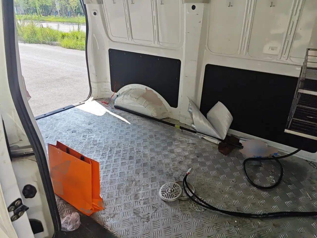 CHANGAN KAICHENG Ruixing M60 2023 1.6L CNG Comfort Van 2 Seats — миниатюра 17