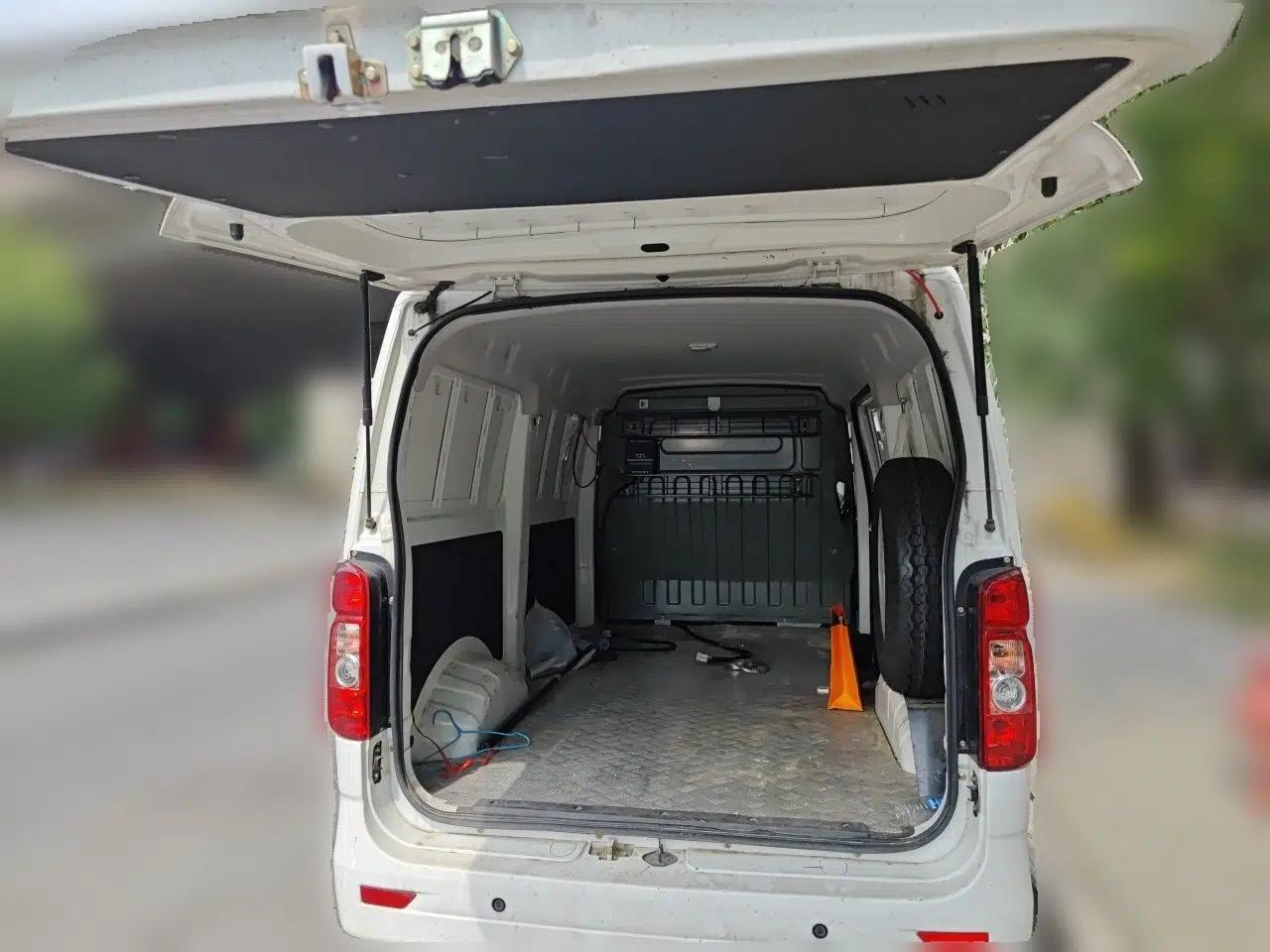 CHANGAN KAICHENG Ruixing M60 2023 1.6L CNG Comfort Van 2 Seats — миниатюра 19