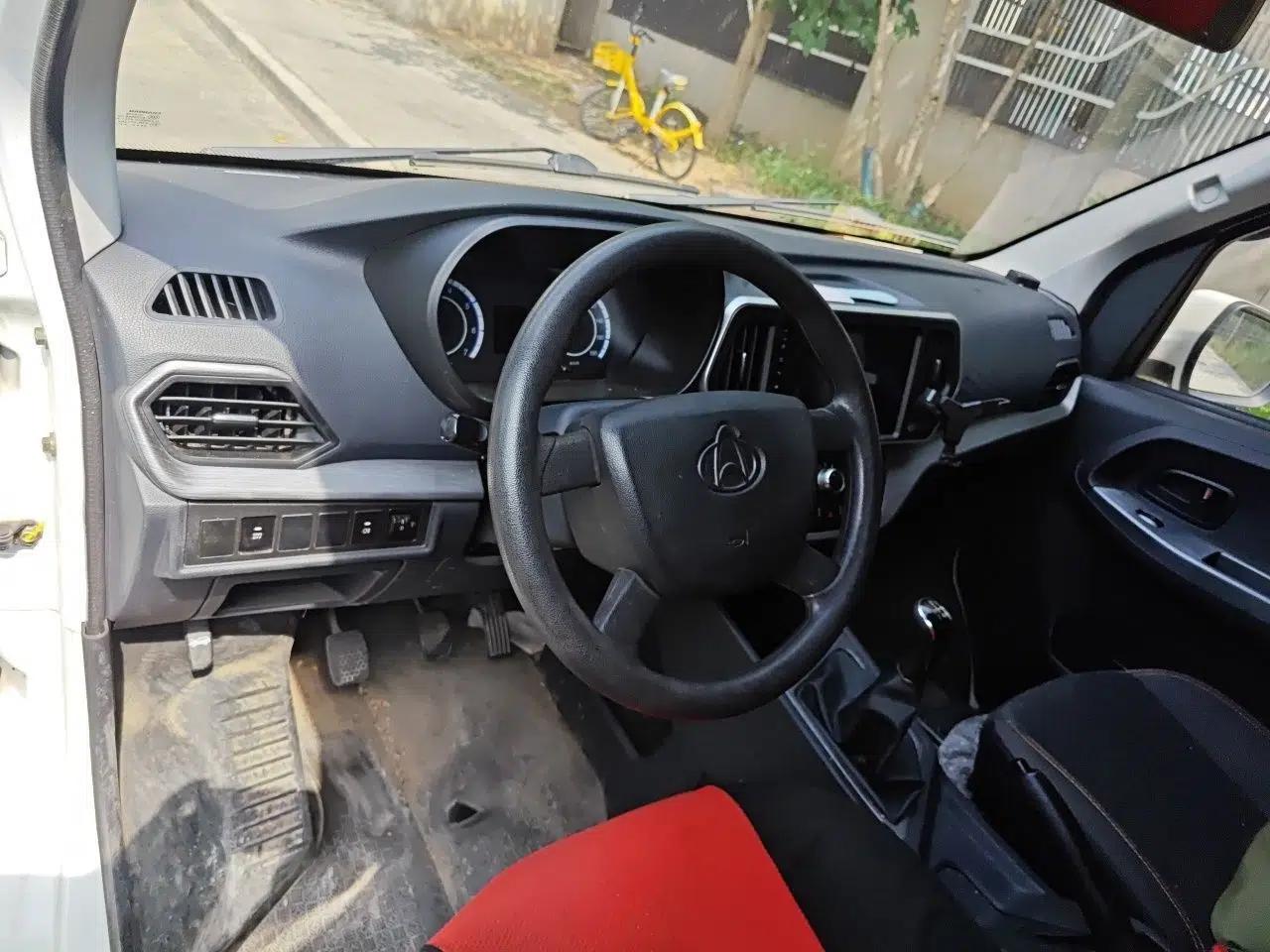 CHANGAN KAICHENG Ruixing M60 2023 1.6L CNG Comfort Van 2 Seats — миниатюра 10
