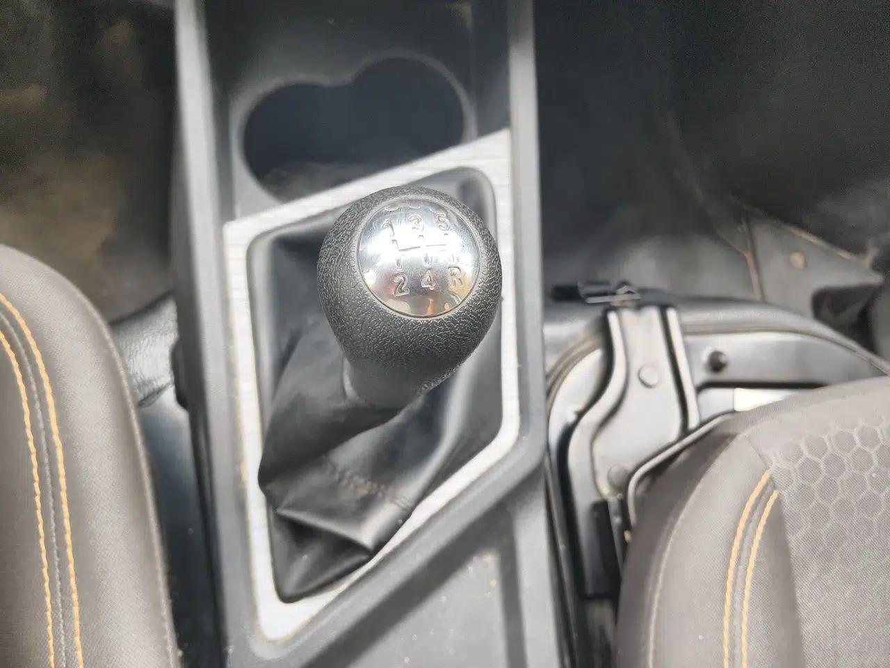 CHANGAN KAICHENG Ruixing M60 2023 1.5L GDI Comfort-Class Passenger Vehicle 6/7 Seats — миниатюра 14