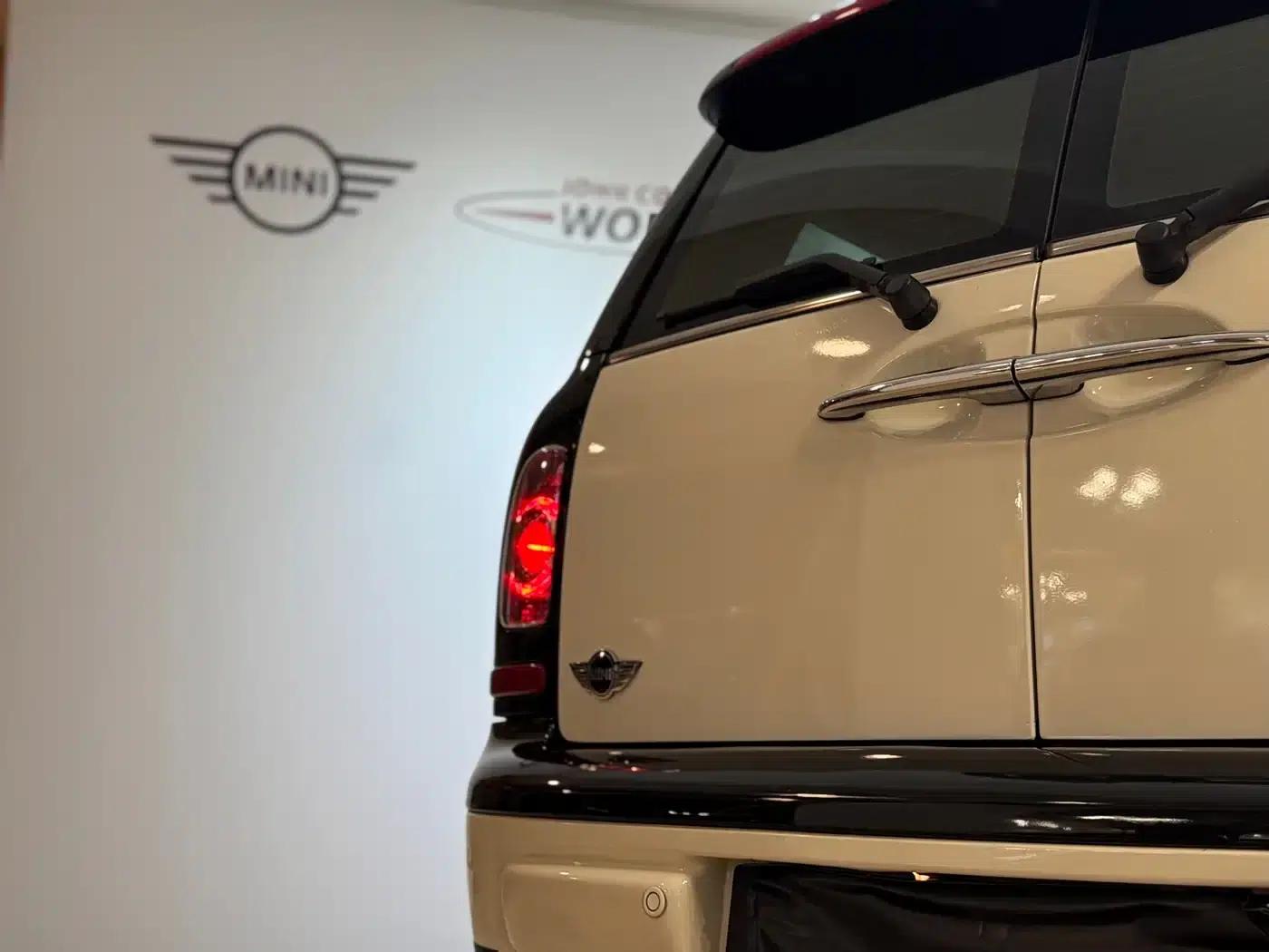 MINI CLUBMAN 2011 1.6L ONE — миниатюра 8