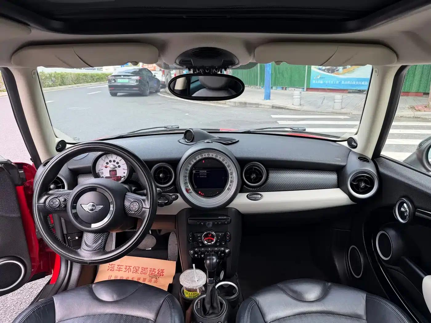 MINI CLUBMAN 2011 1.6L COOPER Excitement — миниатюра 10