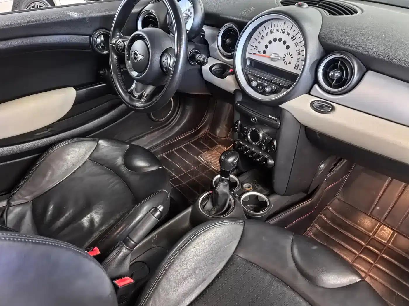 MINI CLUBMAN 2011 1.6L COOPER Excitement — миниатюра 5