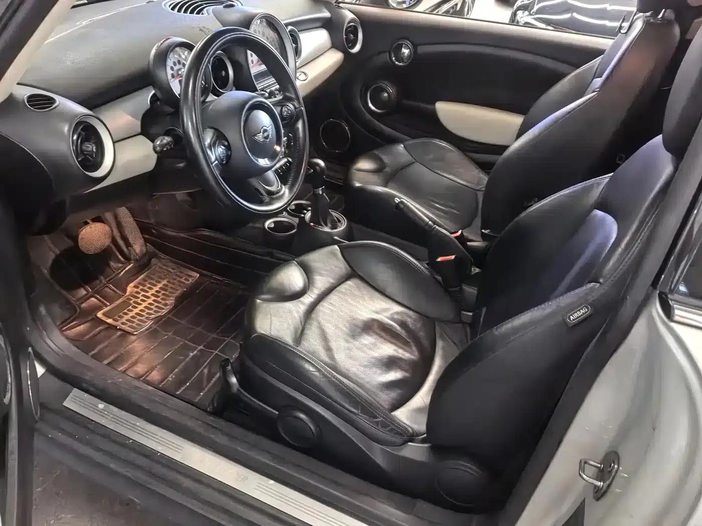 MINI CLUBMAN 2011 1.6L COOPER Excitement — миниатюра 7