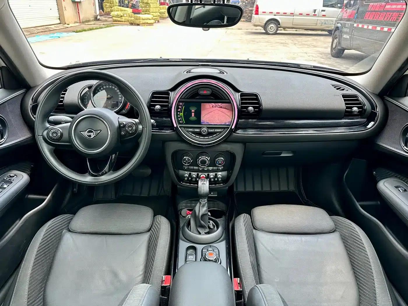 2018 MINI CLUBMAN 1.5T COOPER Classic — миниатюра 12