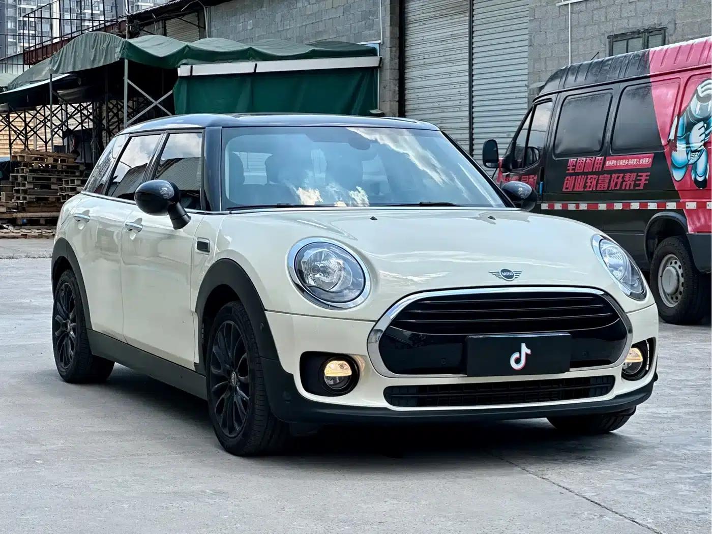 2018 MINI CLUBMAN 1.5T COOPER Classic — миниатюра 3